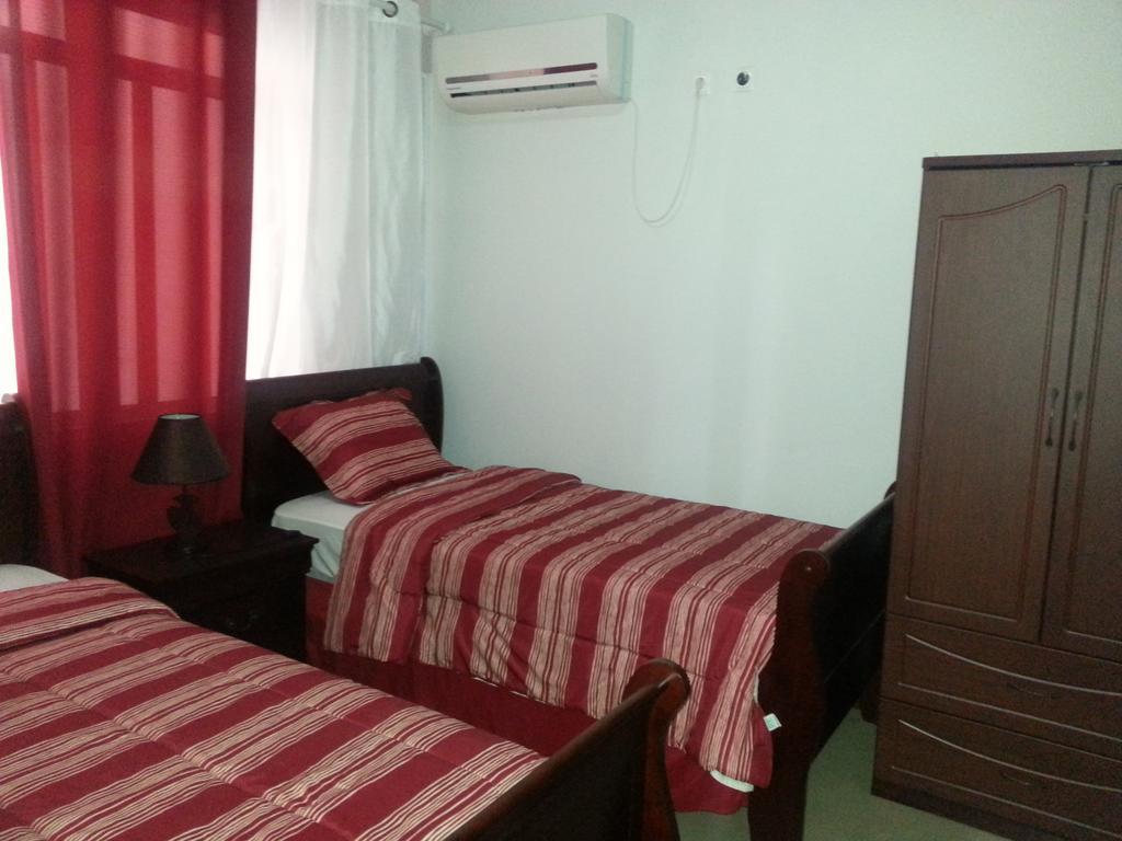 Residencial Girassol, Lda Bed and Breakfast Sao Filipe Εξωτερικό φωτογραφία