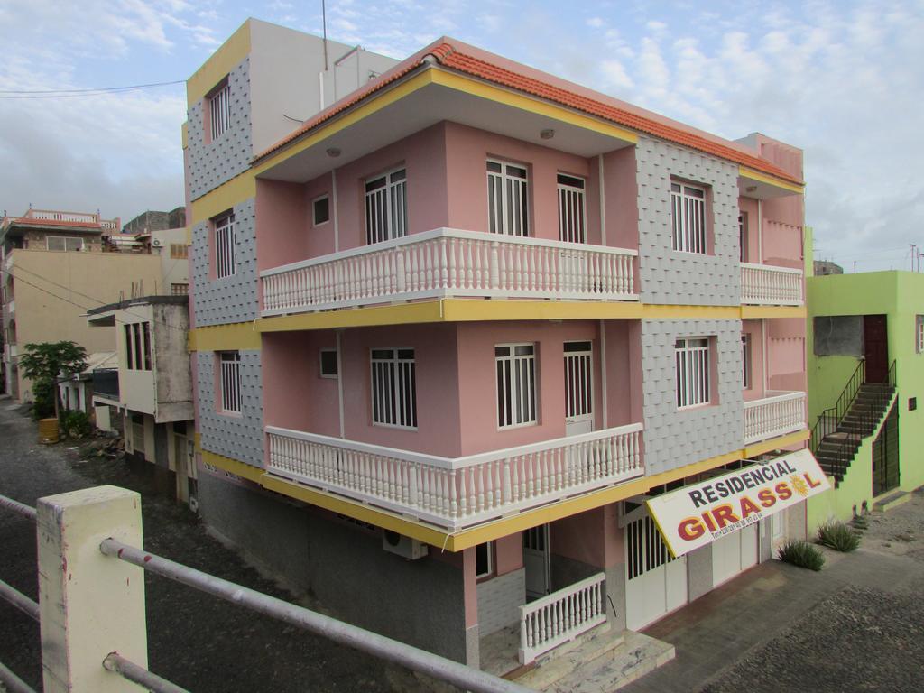 Residencial Girassol, Lda Bed and Breakfast Sao Filipe Εξωτερικό φωτογραφία