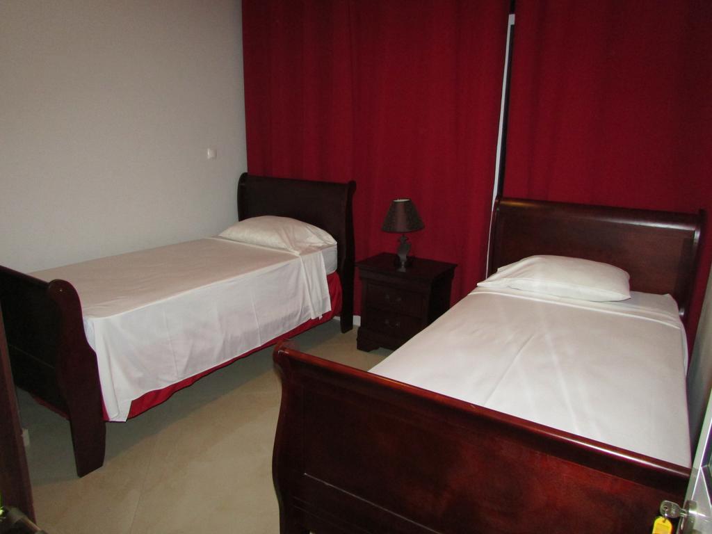 Residencial Girassol, Lda Bed and Breakfast Sao Filipe Εξωτερικό φωτογραφία